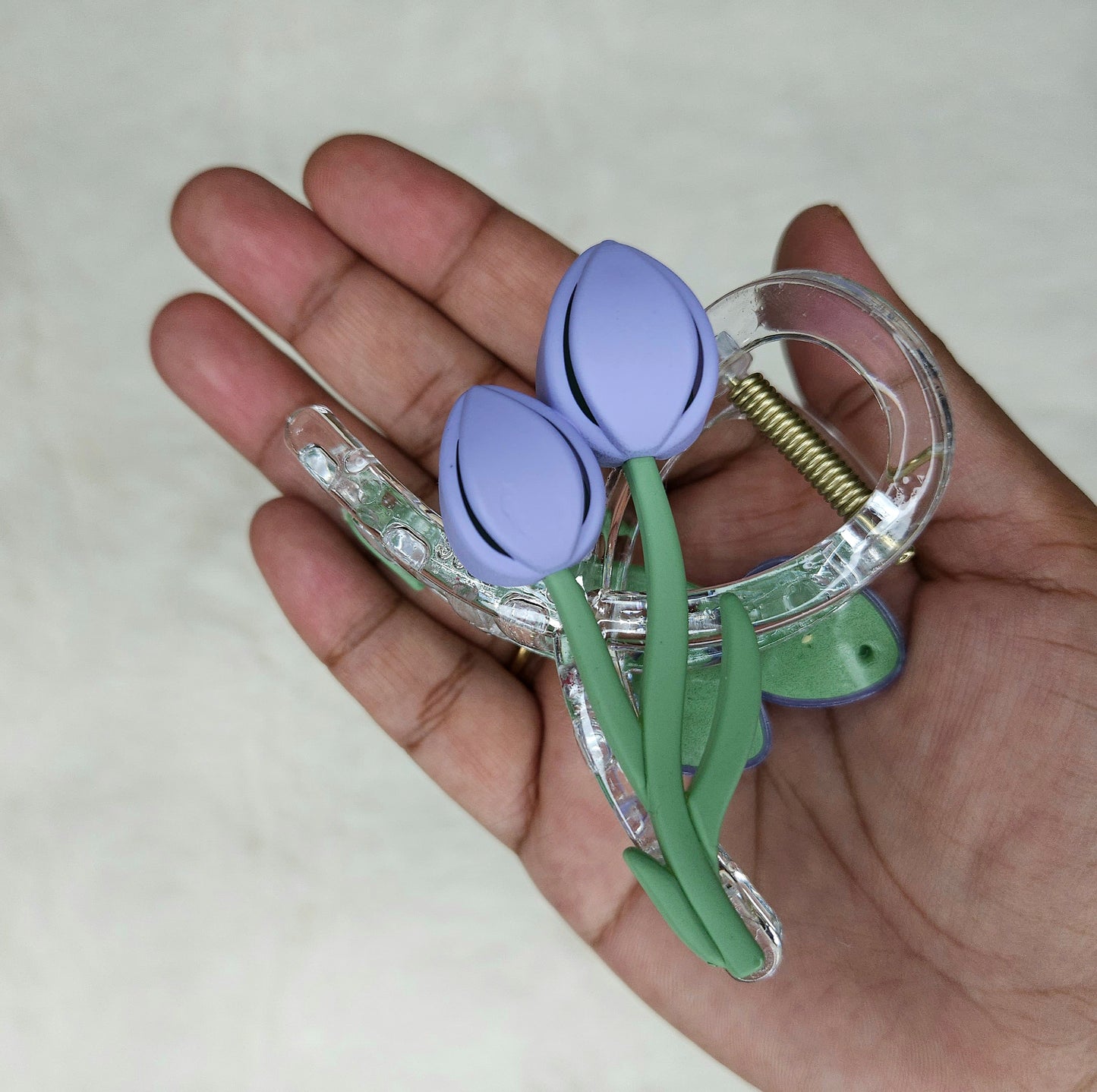 Elegant Tulip Hair Claw