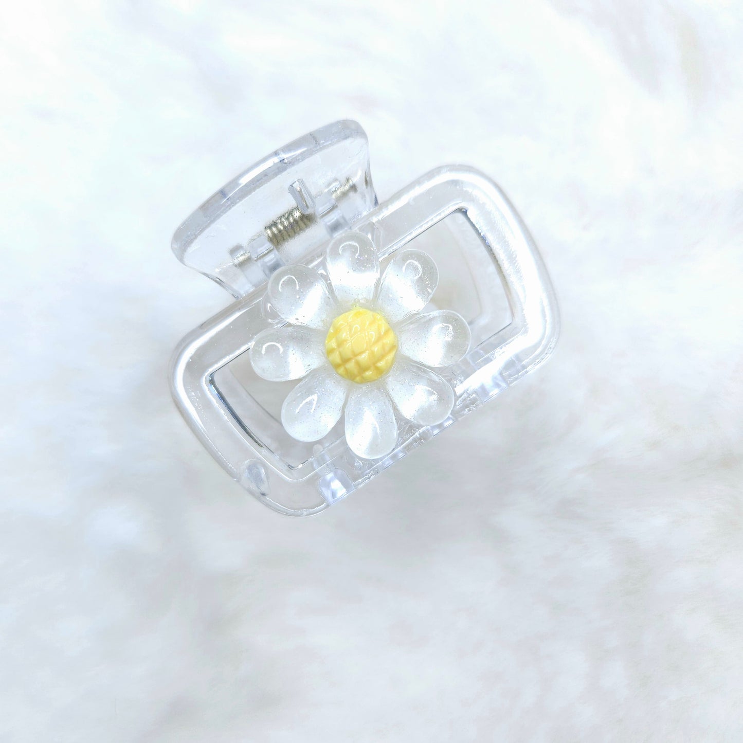 Daisy Dream Rectangle Hair Claw