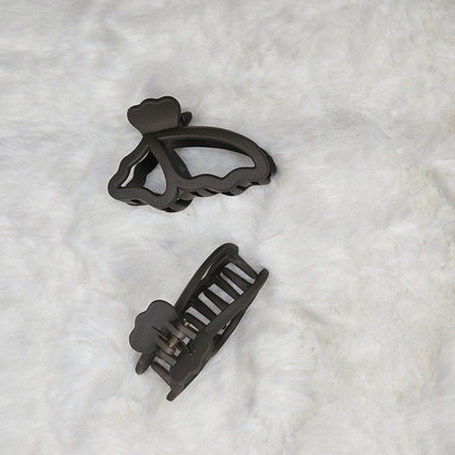 Matte Butterfly Outline Hair Claw