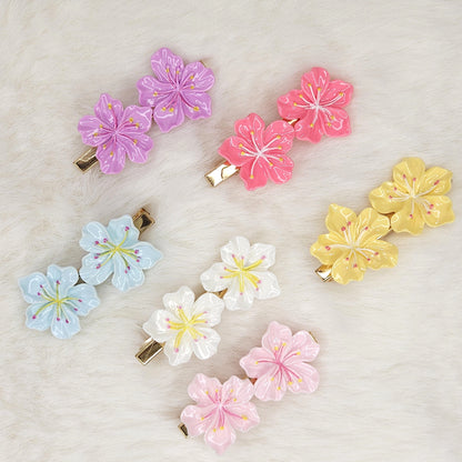 Sakura Glossy Hair Clip