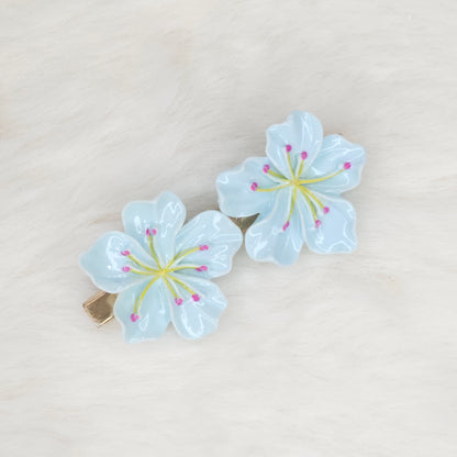Sakura Glossy Hair Clip