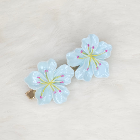 Sakura Glossy Hair Clip