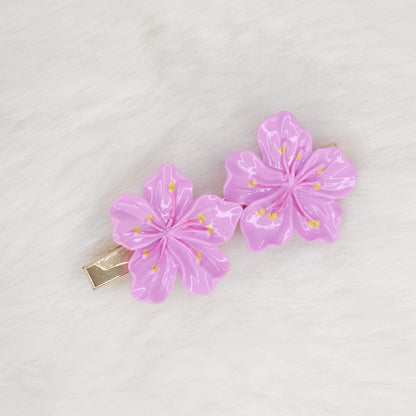 Sakura Glossy Hair Clip