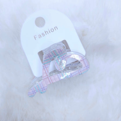 Check Charm Heart Hair Claw