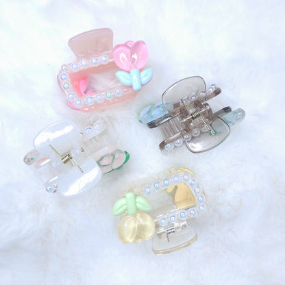 Tulip Pearls Rectangle Hair Claw