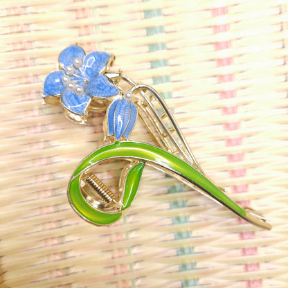 Pearl Lily Bloom Metal Hair Claw