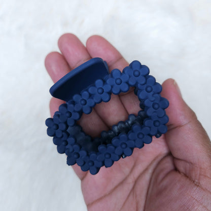 Matte Floral Loop Rectangle Hair Claw(Medium)