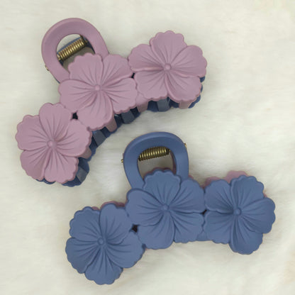 Dual Tone Hibiscus Matte Hair Claw