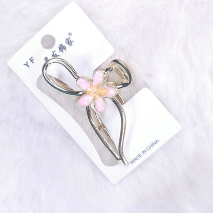 Daisy Bow Metal Hair Claw