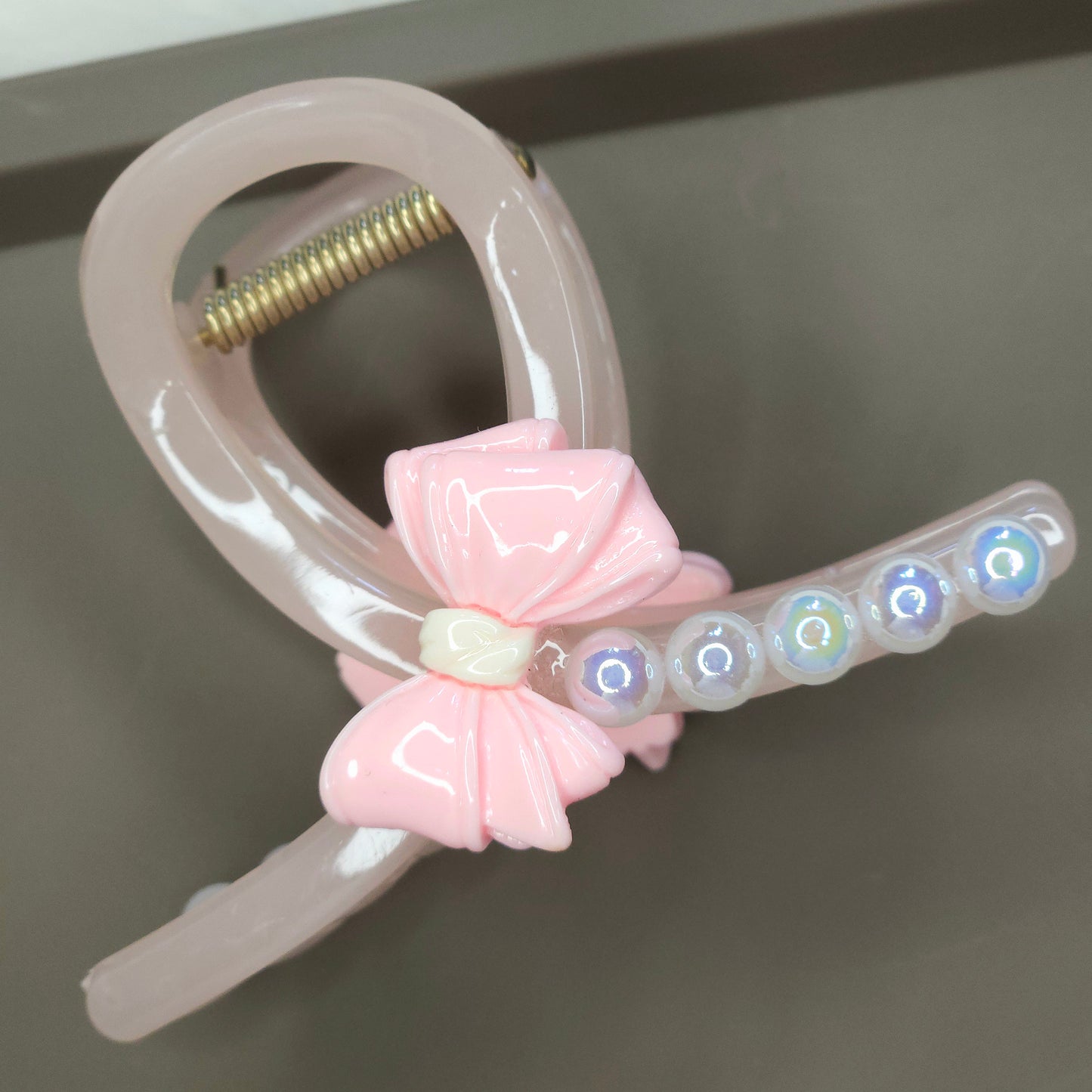 Pearl Bow Charm Loop Hair Claw