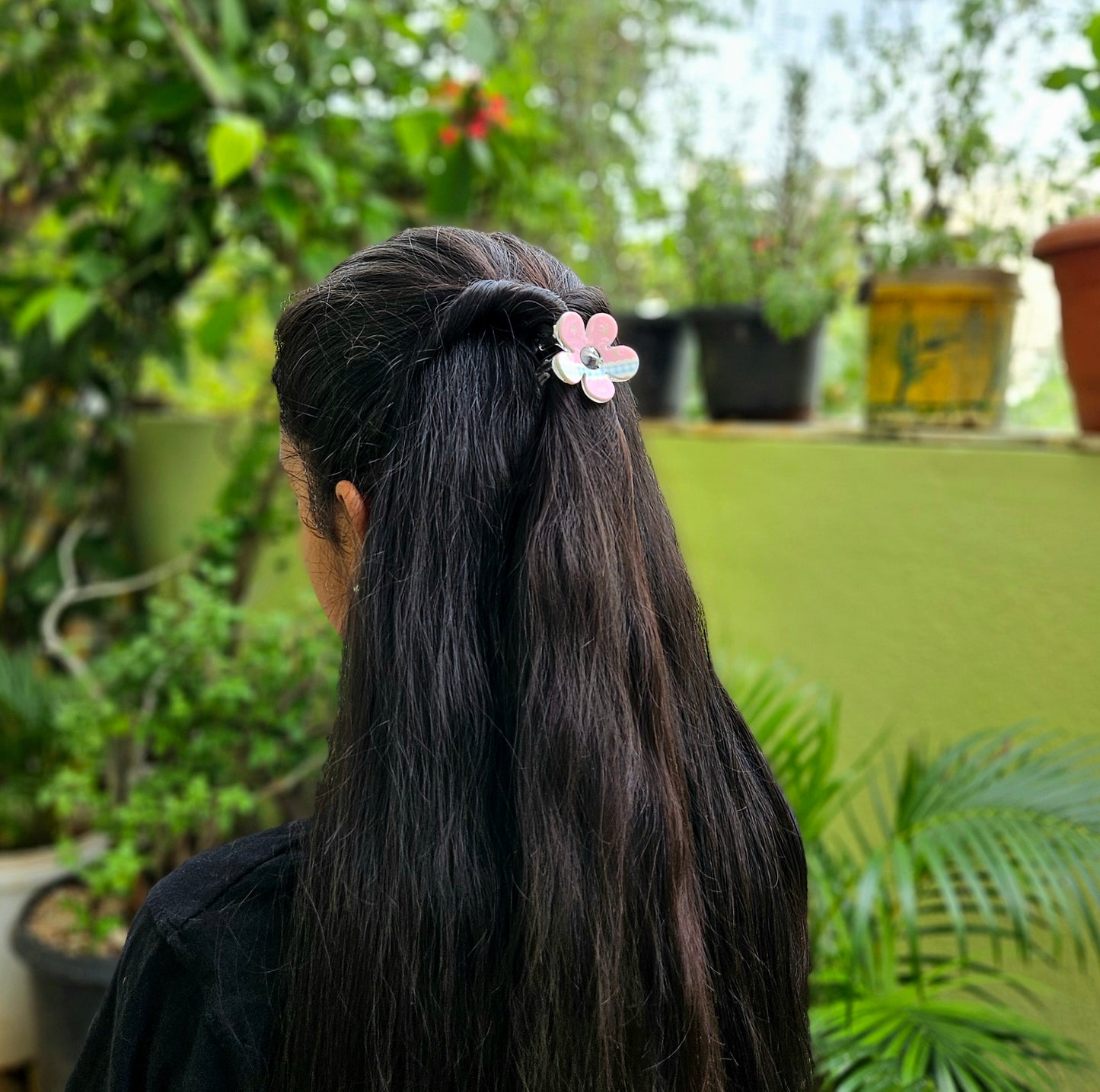 Kawaii Flower Hair Claw - Medium
