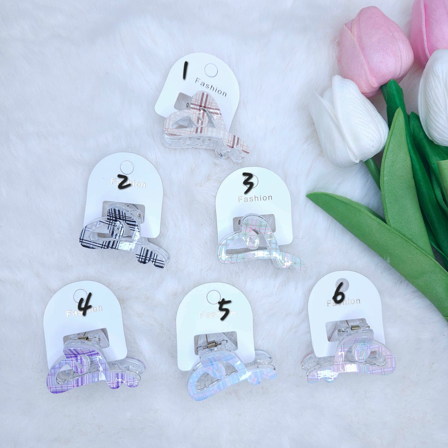 Check Charm Heart Hair Claw