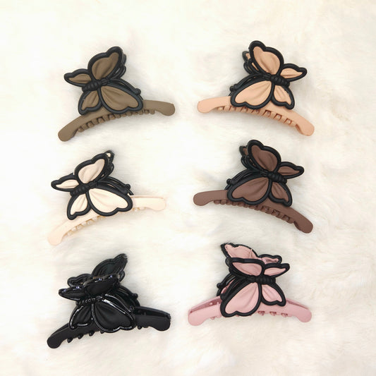 Matte Contour Butterfly Hair Claw