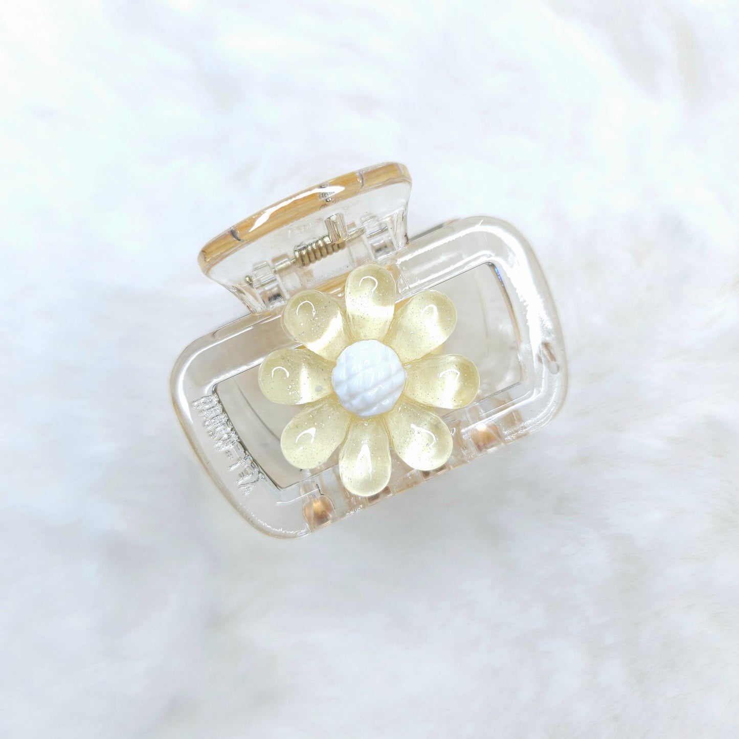 Daisy Dream Rectangle Hair Claw