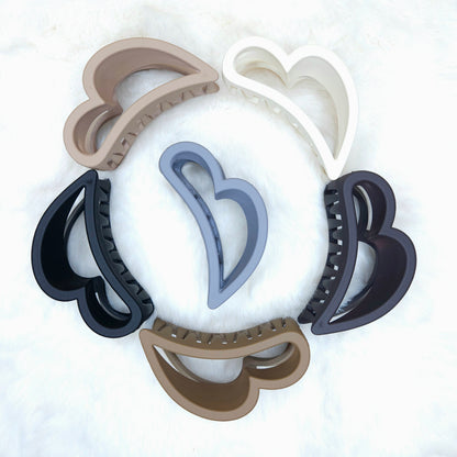 Korean Heart Hair Claw