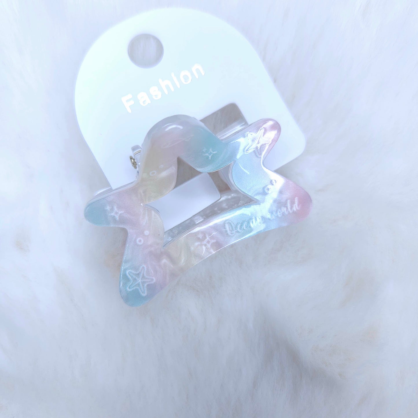 Dreamy Coral Star Hair Claw