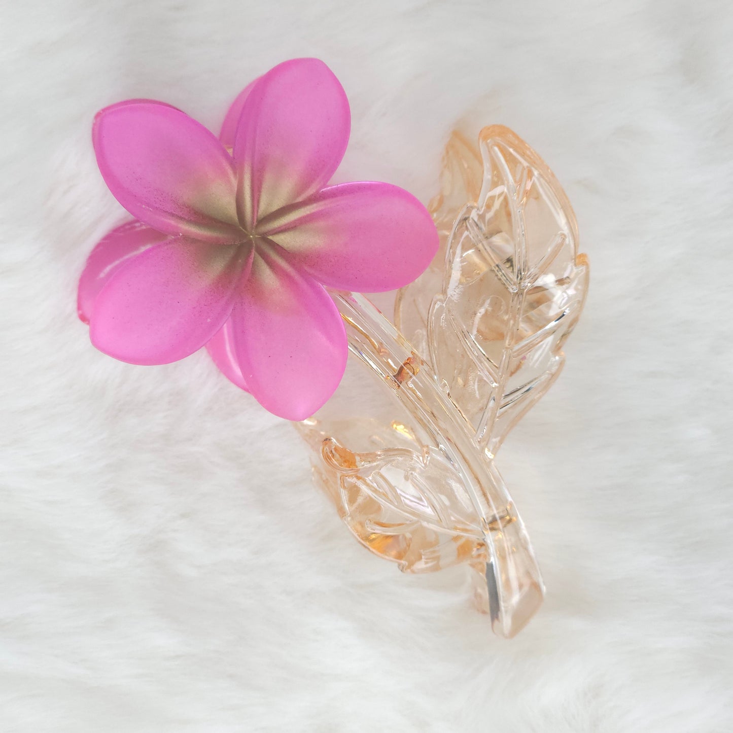Ethereal Daisy Golden Bloom Hair Claw