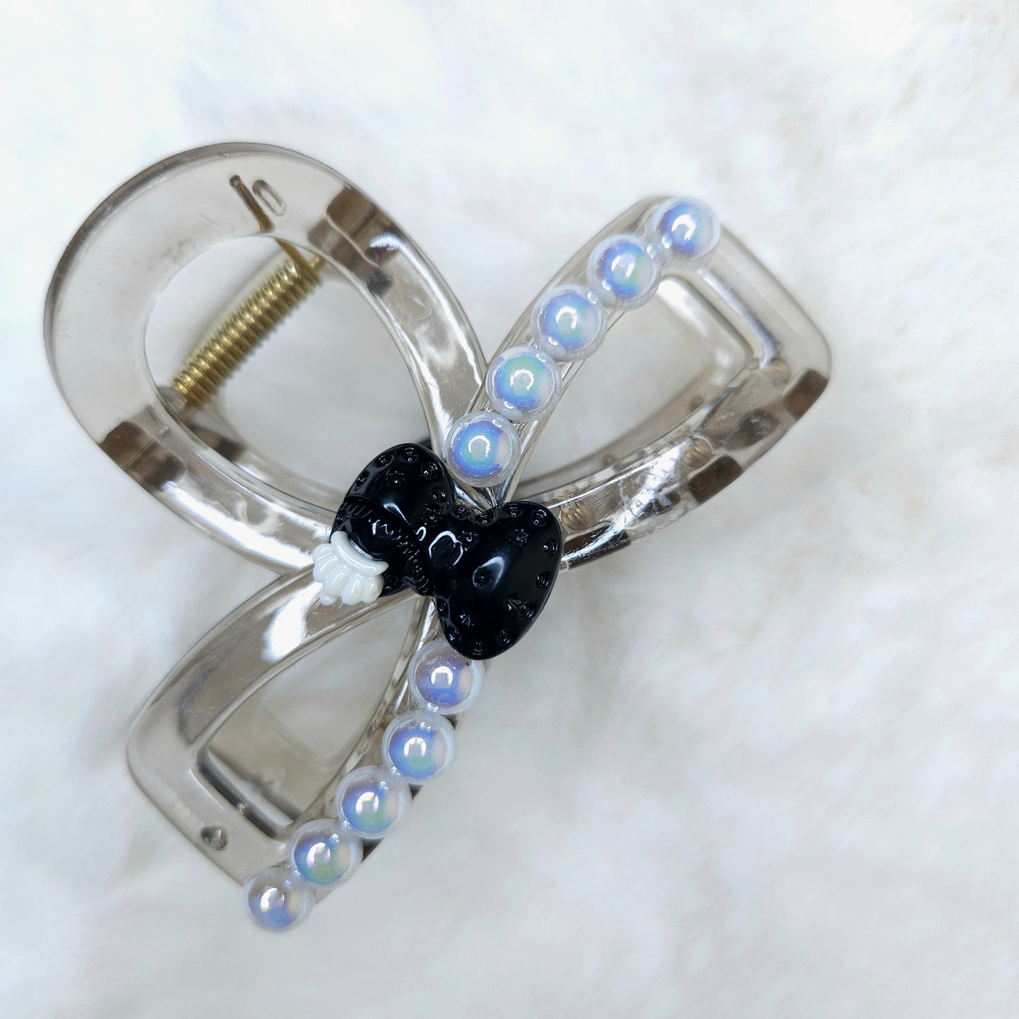 Bow & Pearls Infinity Hair Claw