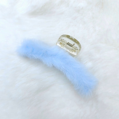 Fluffy Fur T Hair Claw