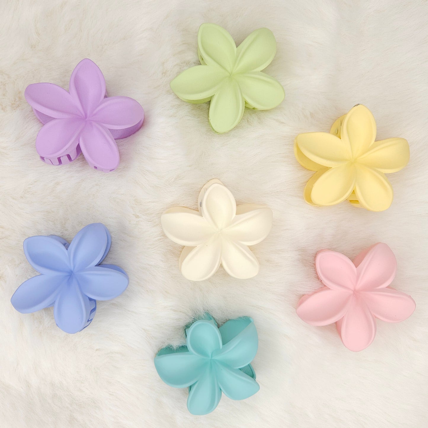 Pastel Bloom Flower Hair Claw - Medium