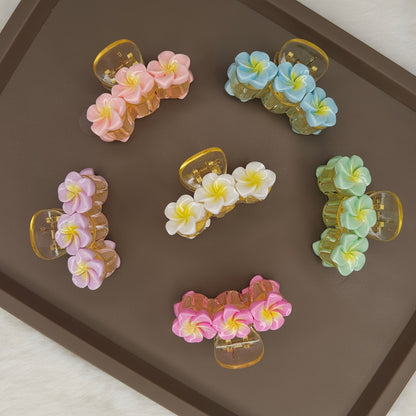 Triple Flower Hair Claw