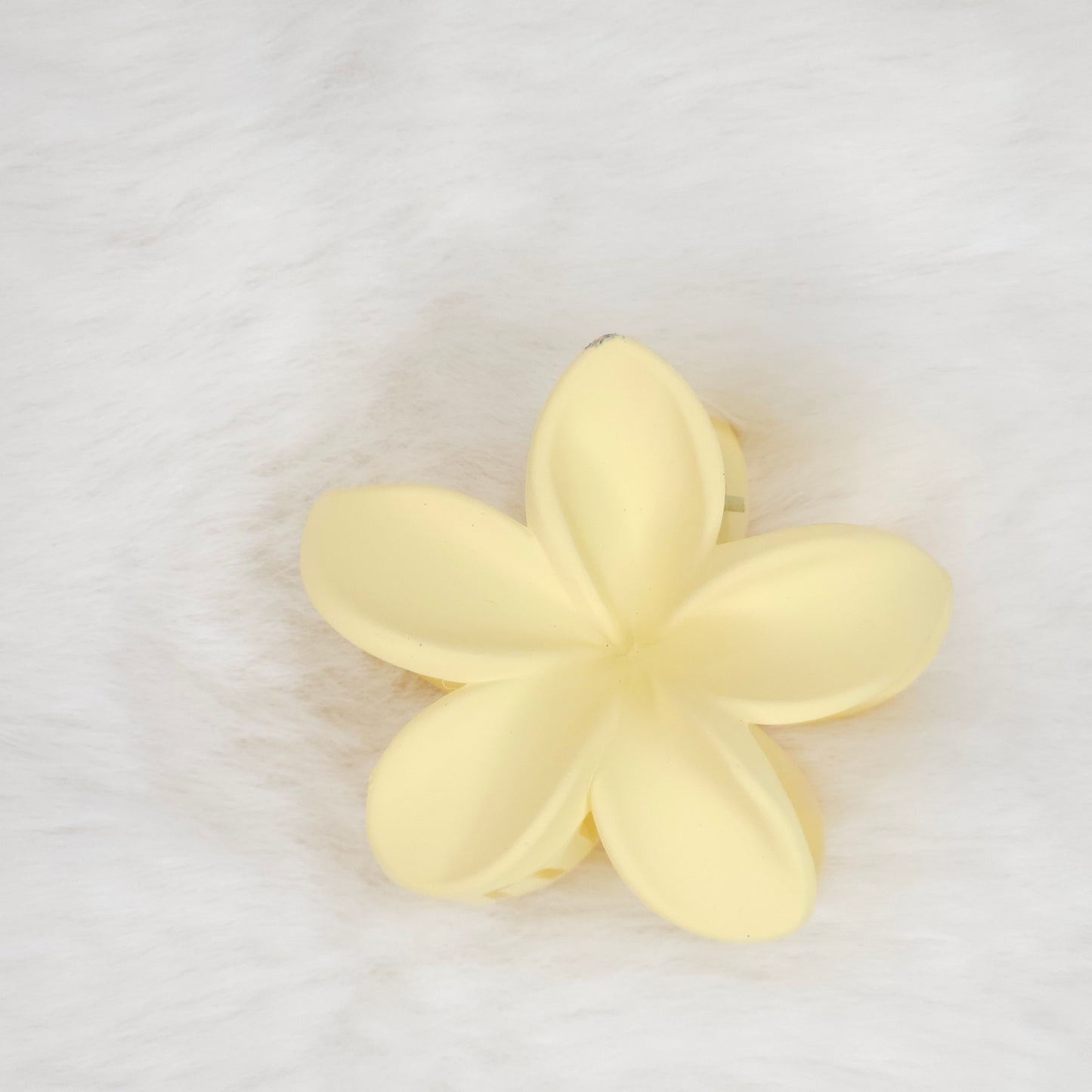 Pastel Bloom Flower Hair Claw - Medium