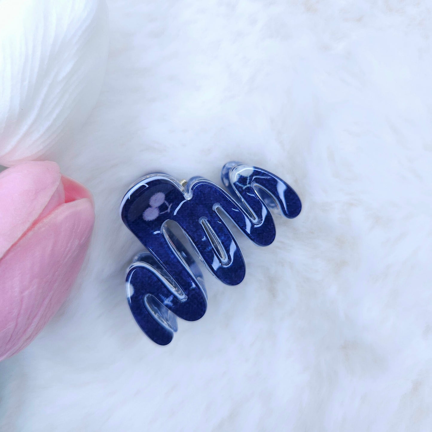 Denim Wave Hair Claw