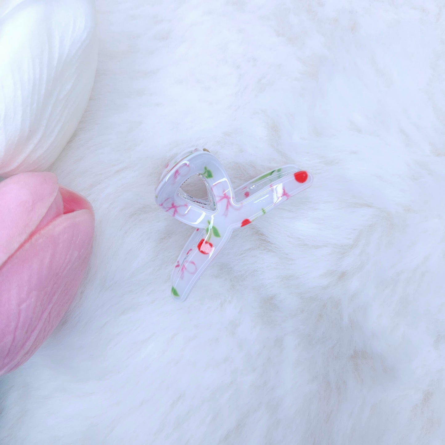 Little Charm Loop Hair Claw