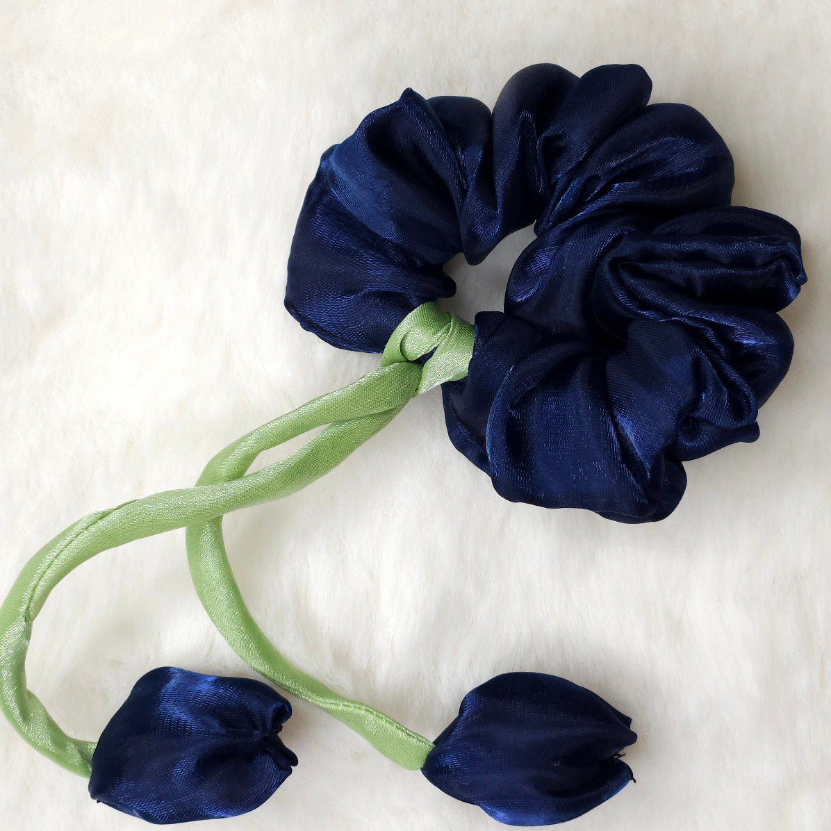 Tulip Scrunchie