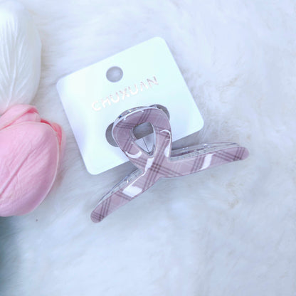 Cocoa Charm Loop Hair Claw