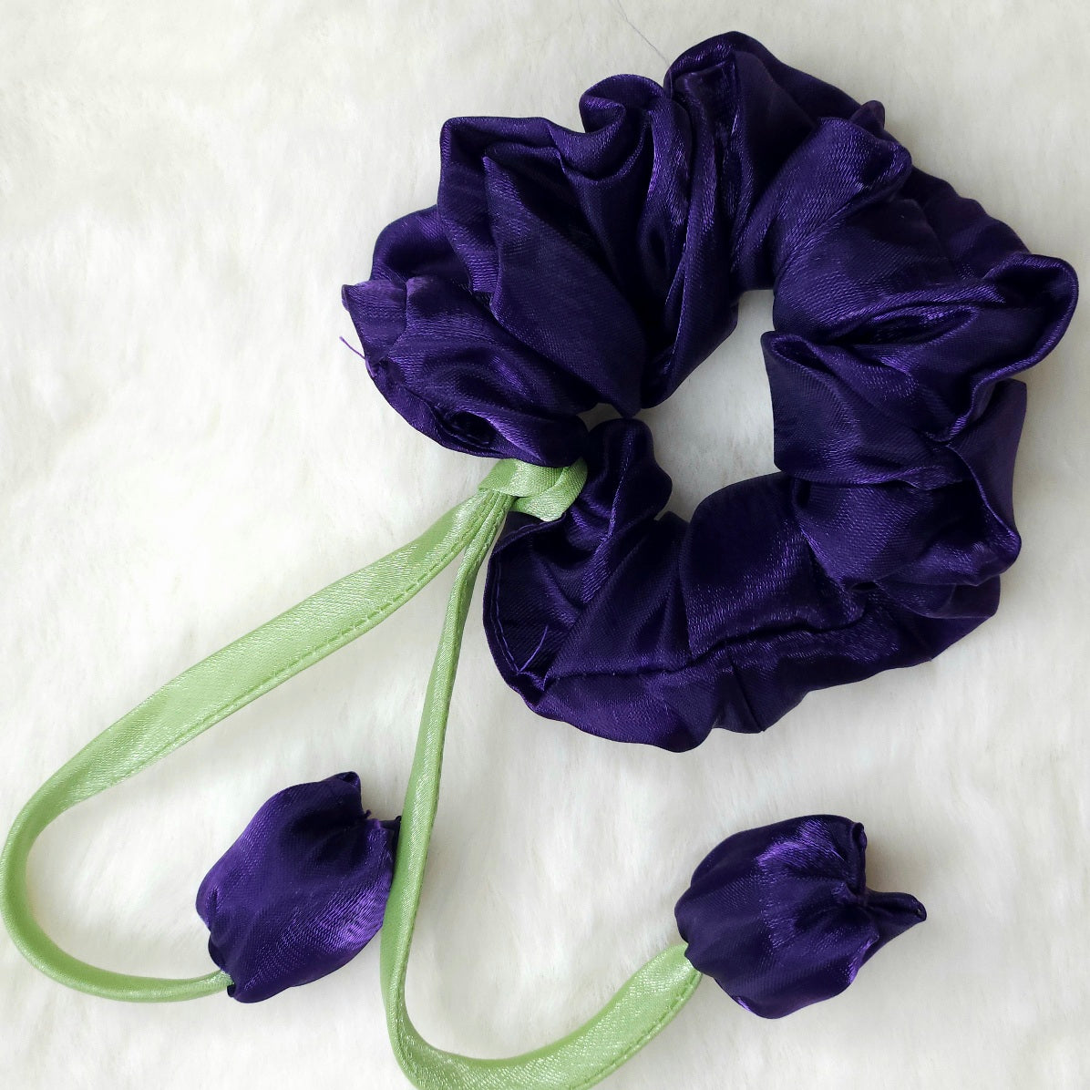 Tulip Scrunchie