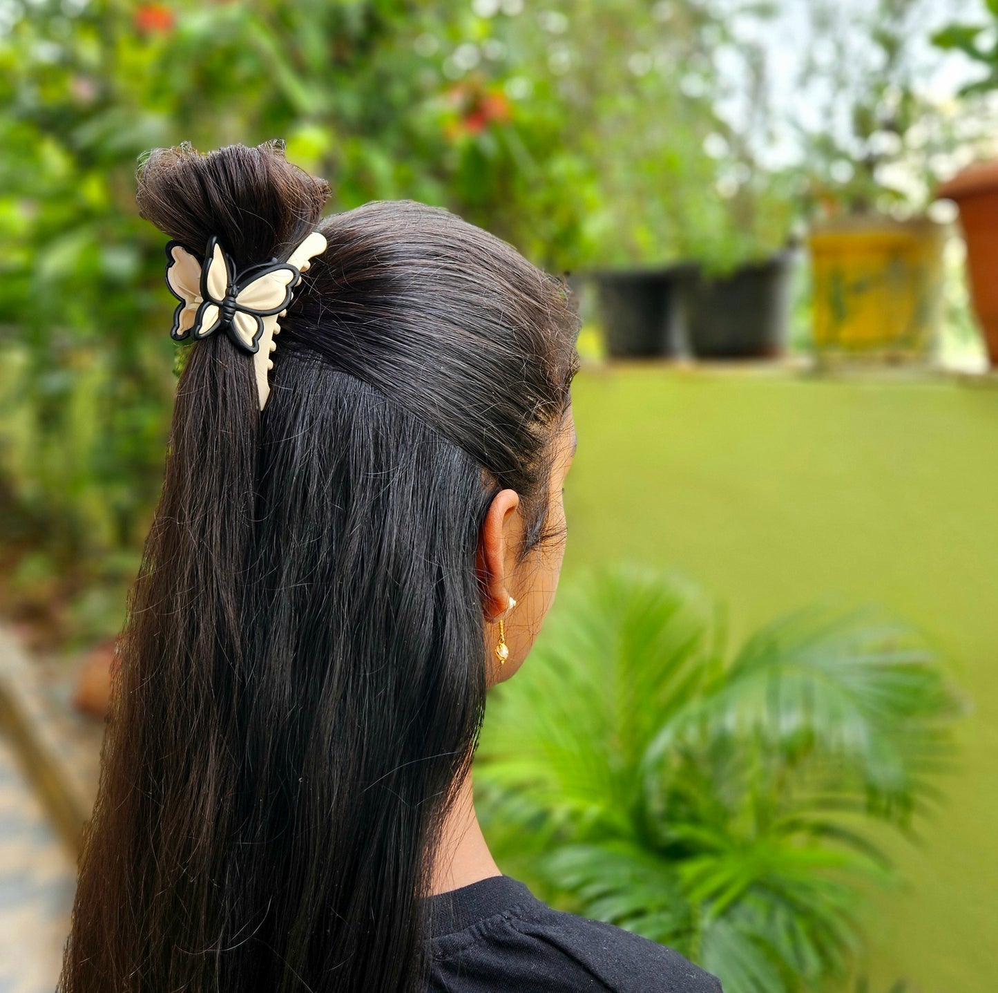 Matte Contour Butterfly Hair Claw