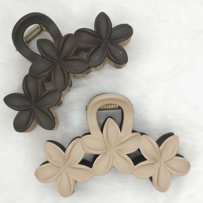 Dual Tone Lily Matte Hair Claw