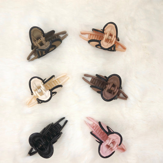 Matte Contour Heart Hair Claw