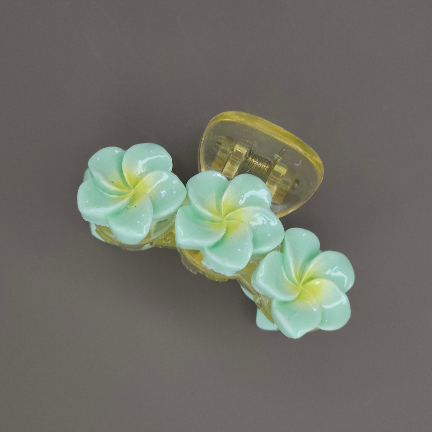 Triple Flower Hair Claw