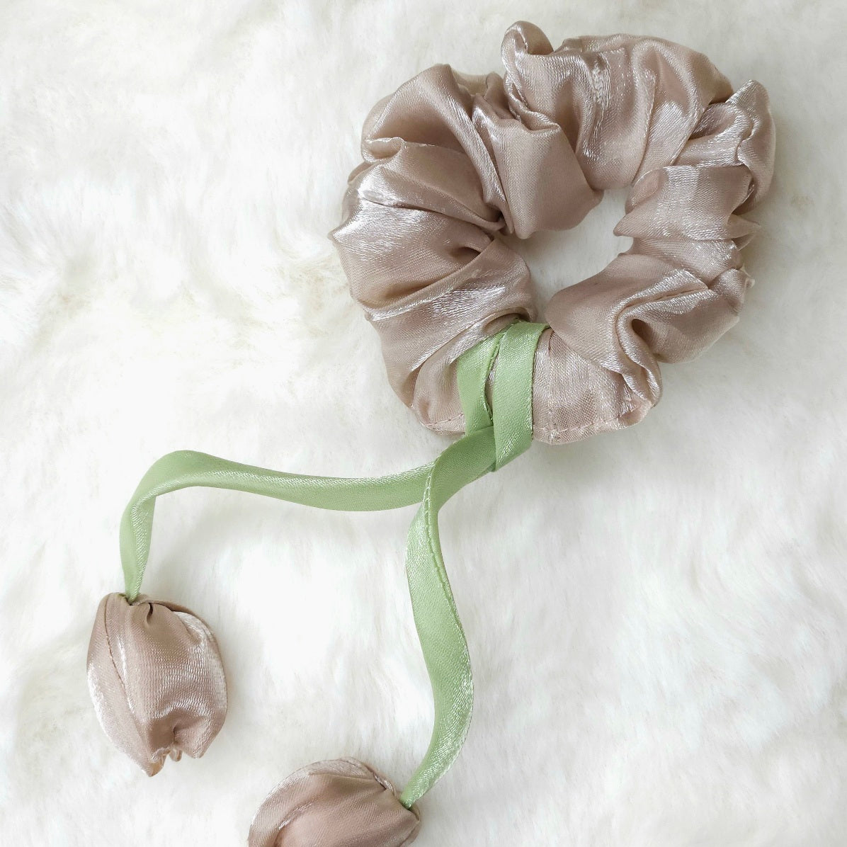 Tulip Scrunchie