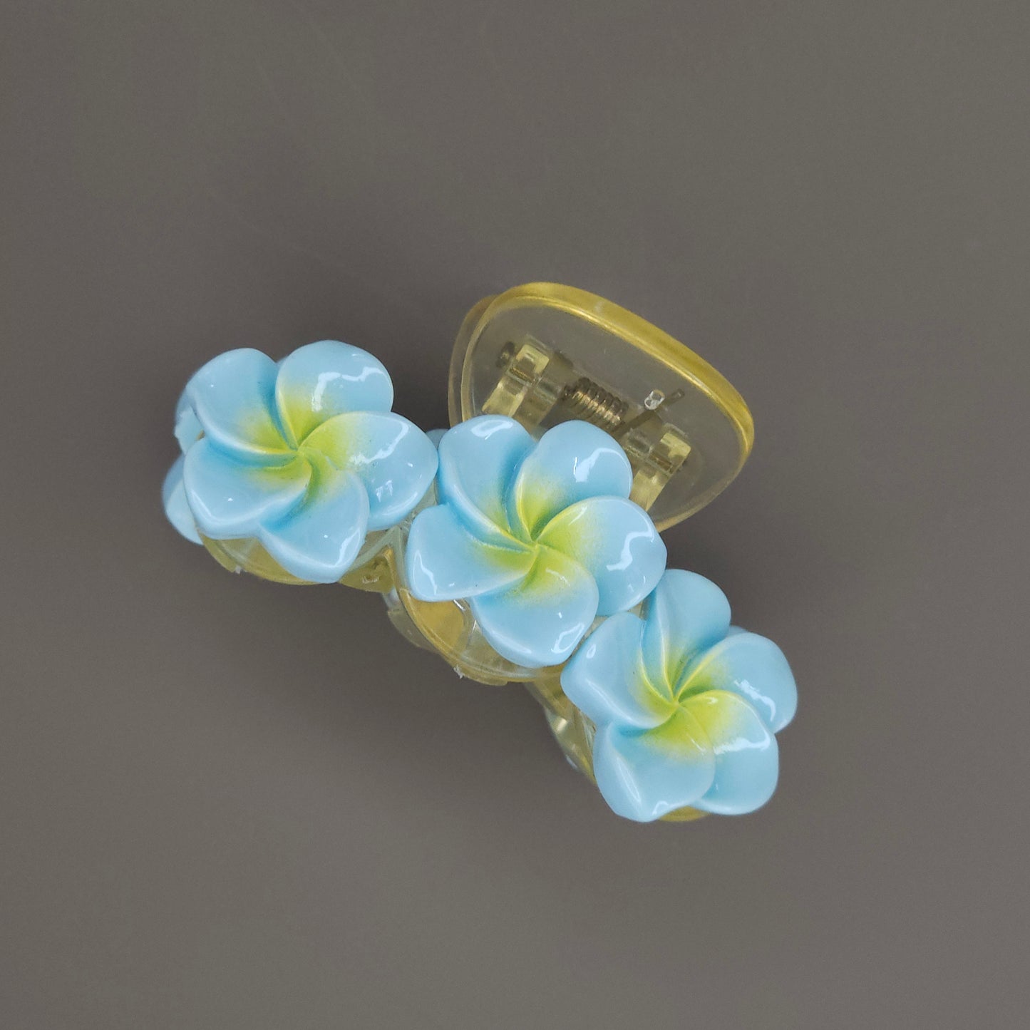 Triple Flower Hair Claw