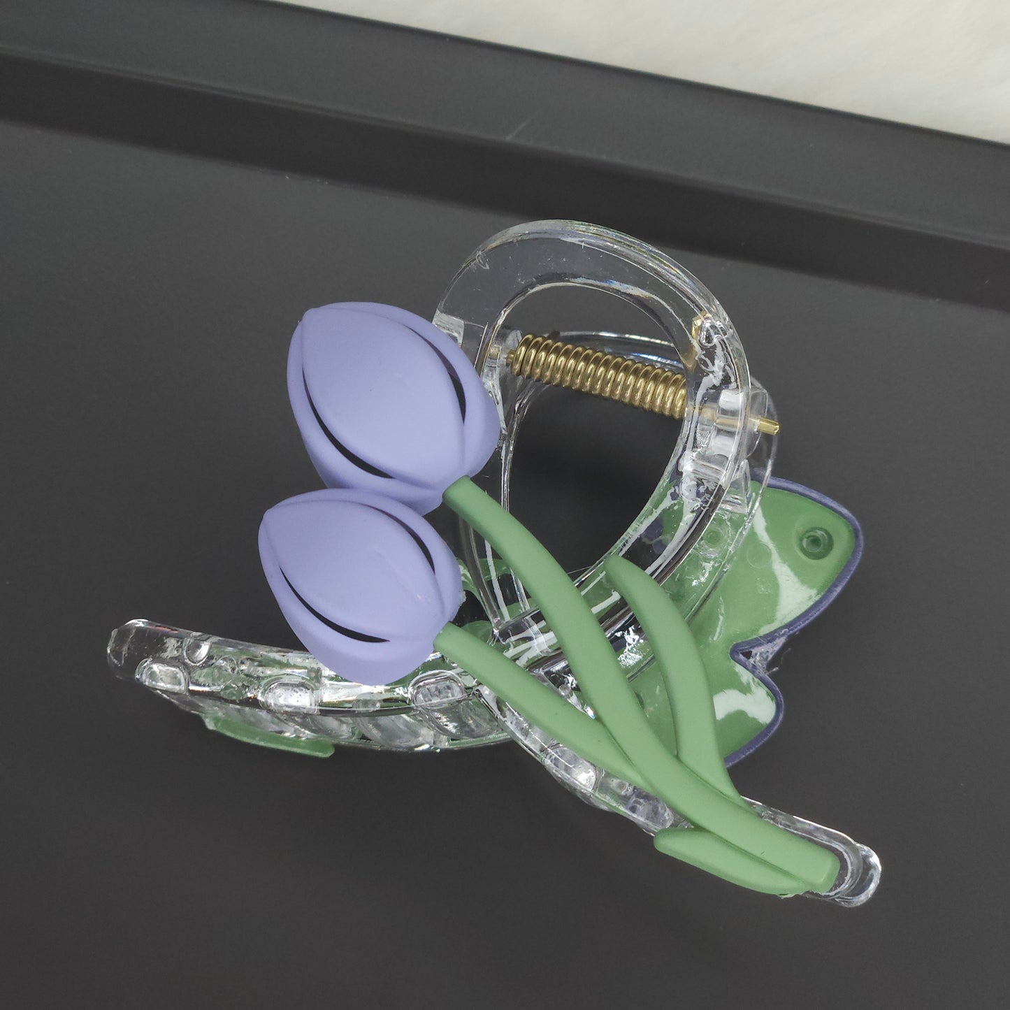 Elegant Tulip Hair Claw